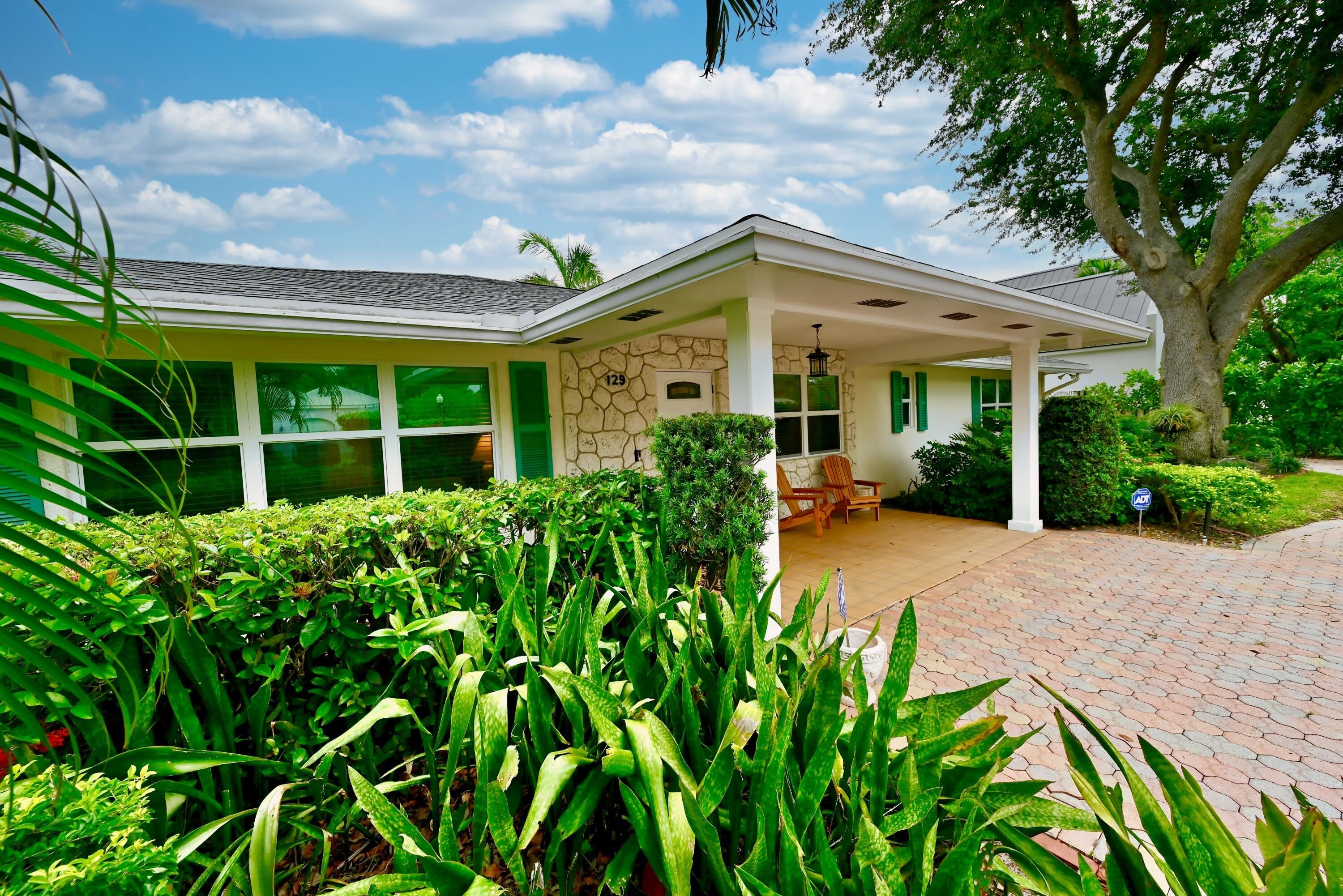 129 Alhambra Place – photo 4