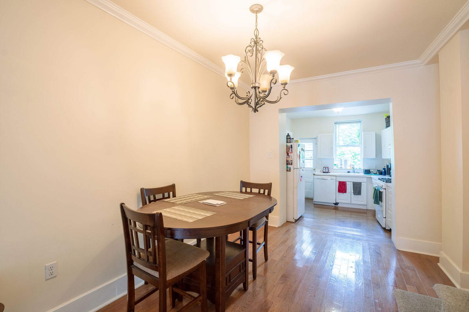 Three Bed Pennsport Apartment – photo 2