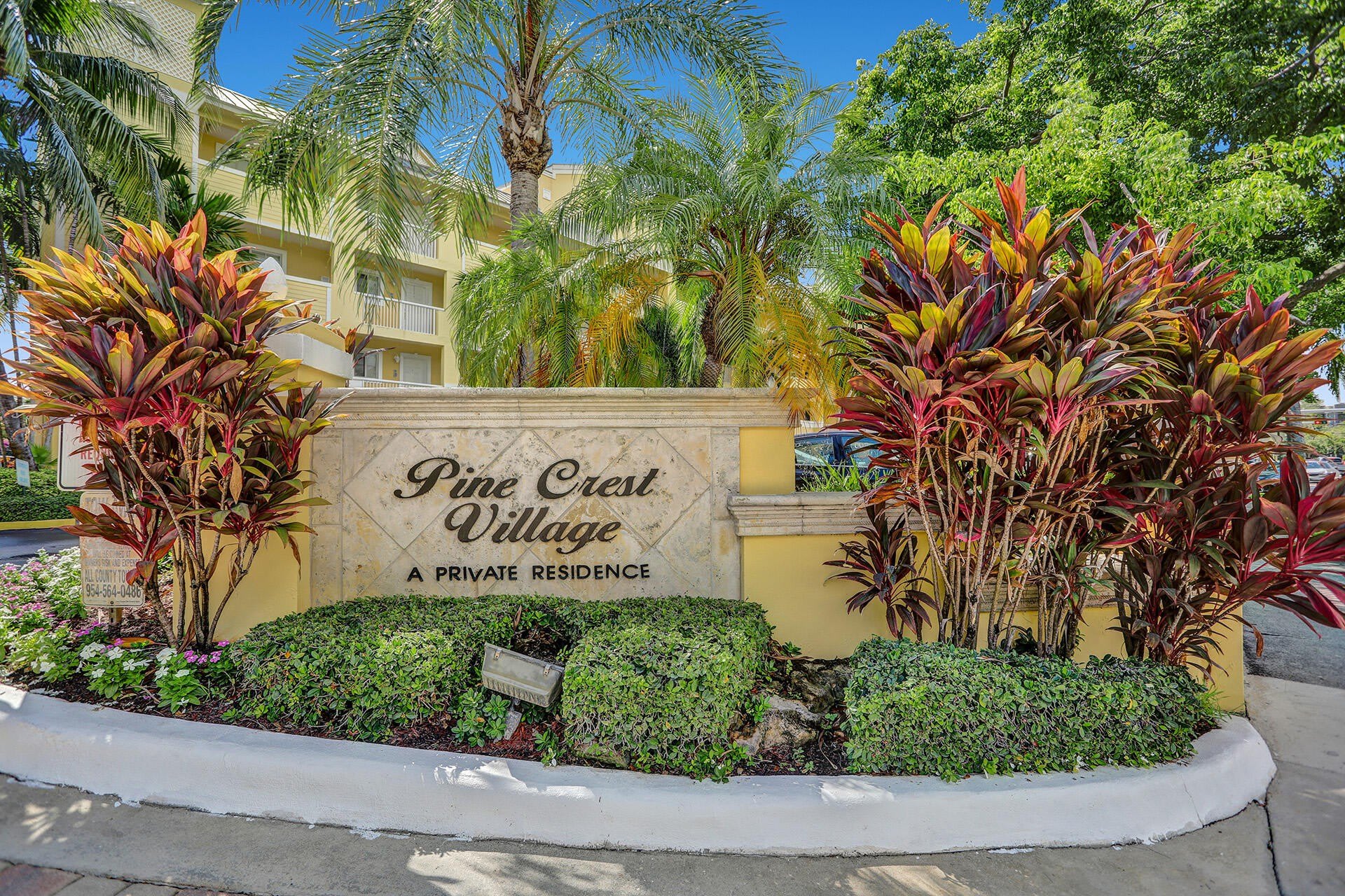 1501 E BROWARD Boulevard – photo 4