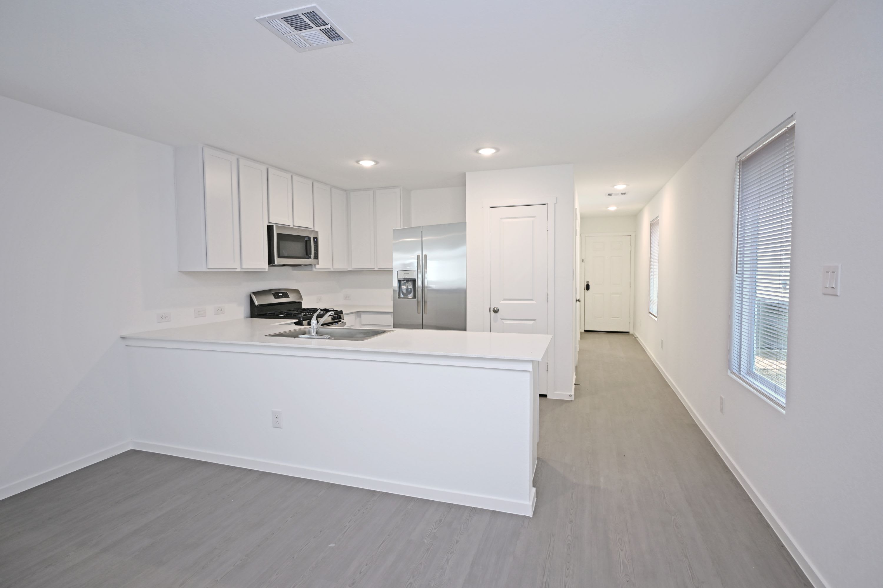 4925 Winecup Cove – photo 2