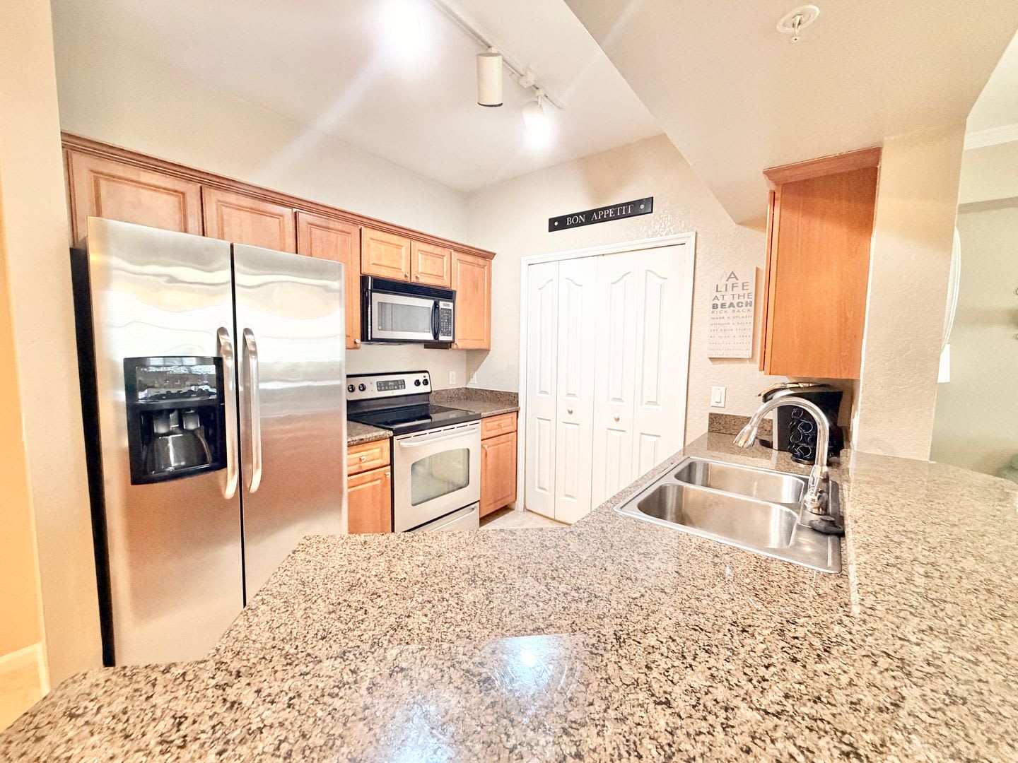 ** POSITANO PLACE ** 2 BED / 2 BATH – photo 5
