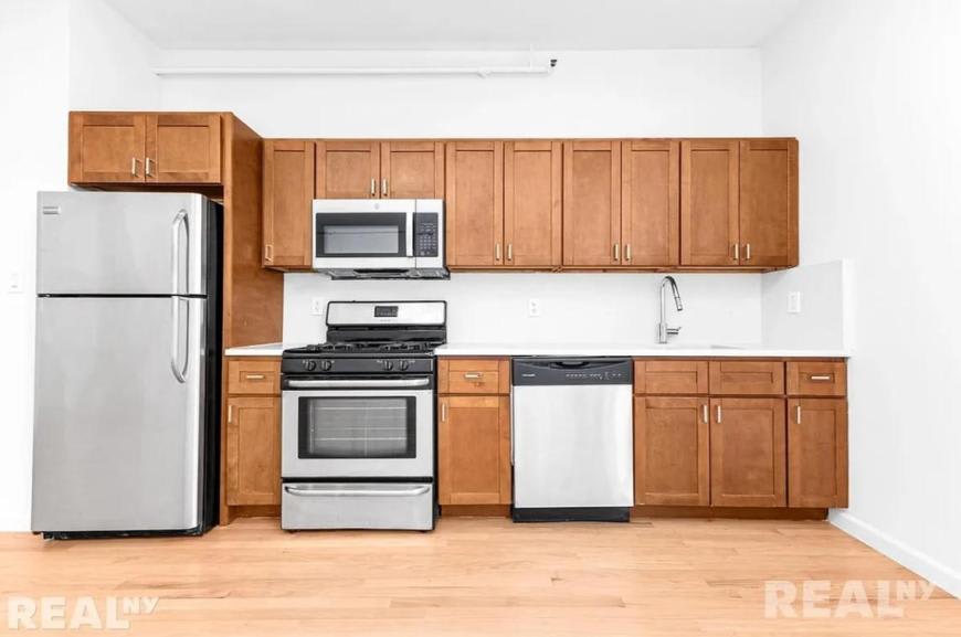 97 Grand Avenue – photo 3