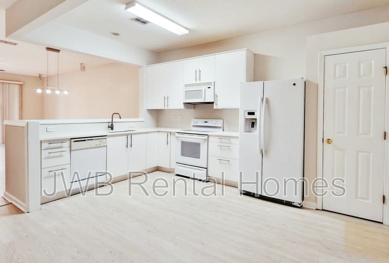 7566 Red Crane Ln – photo 2