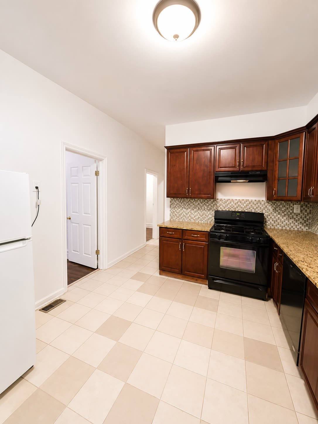 43 Treacy Avenue – photo 2