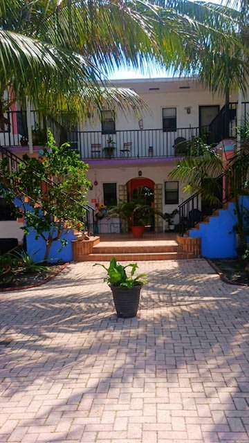 340 Jackson St – photo 3