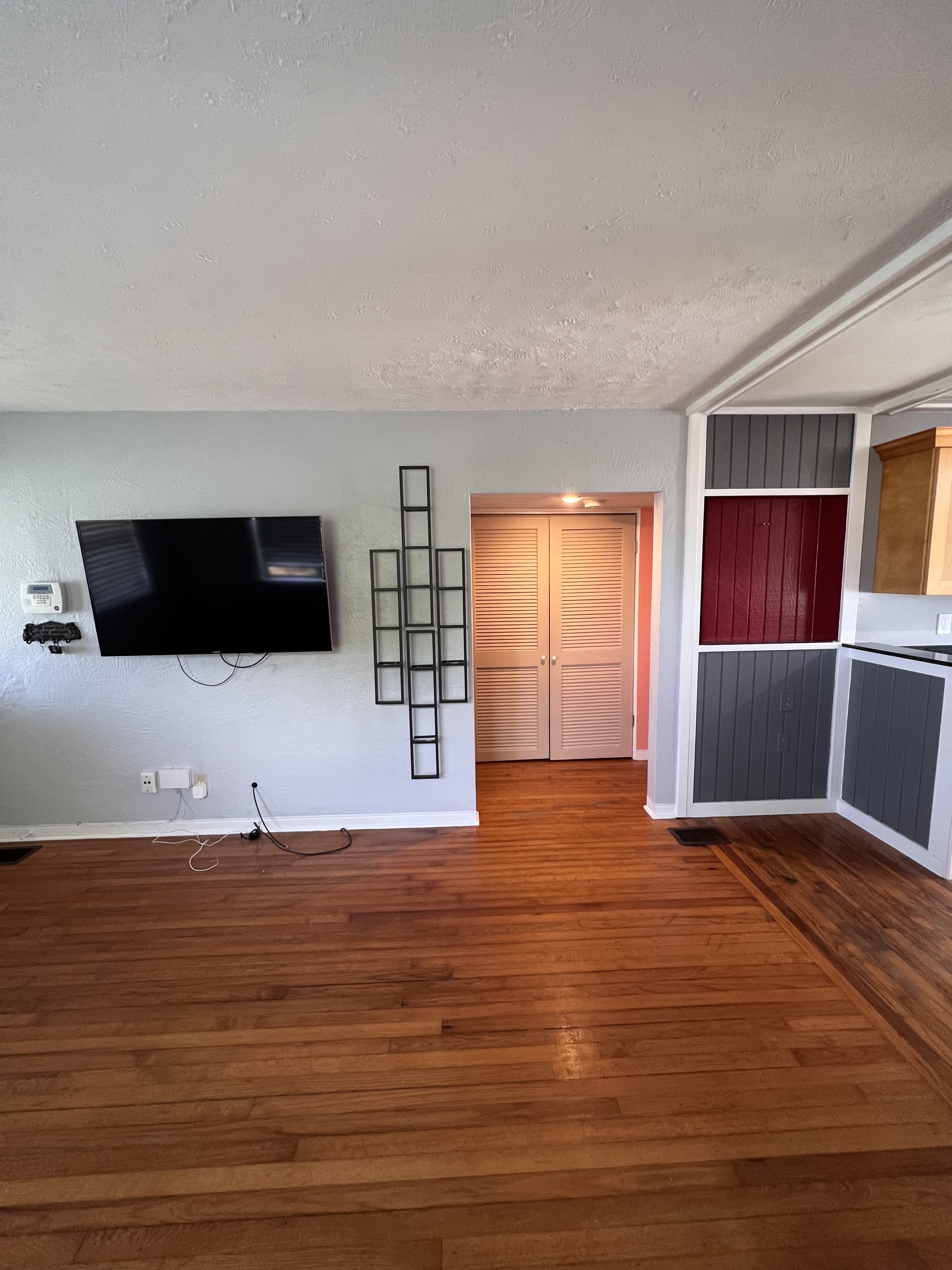 410 Manhattan Avenue – photo 3