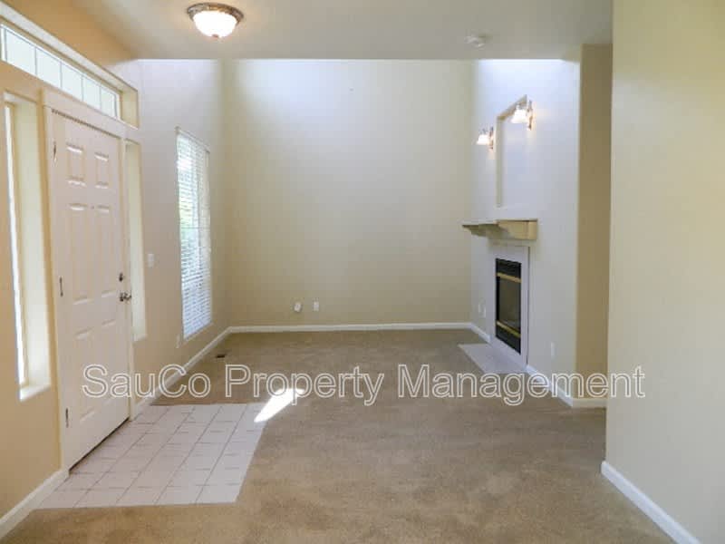 5605 Northeast Caddis Drive – photo 3