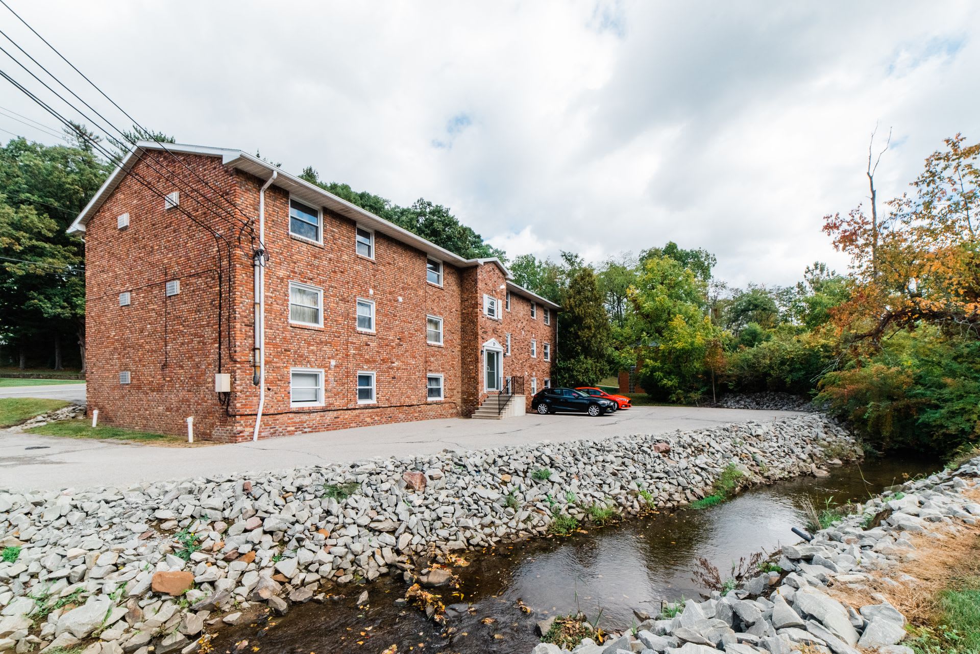 Brookside Apartments – photo 5