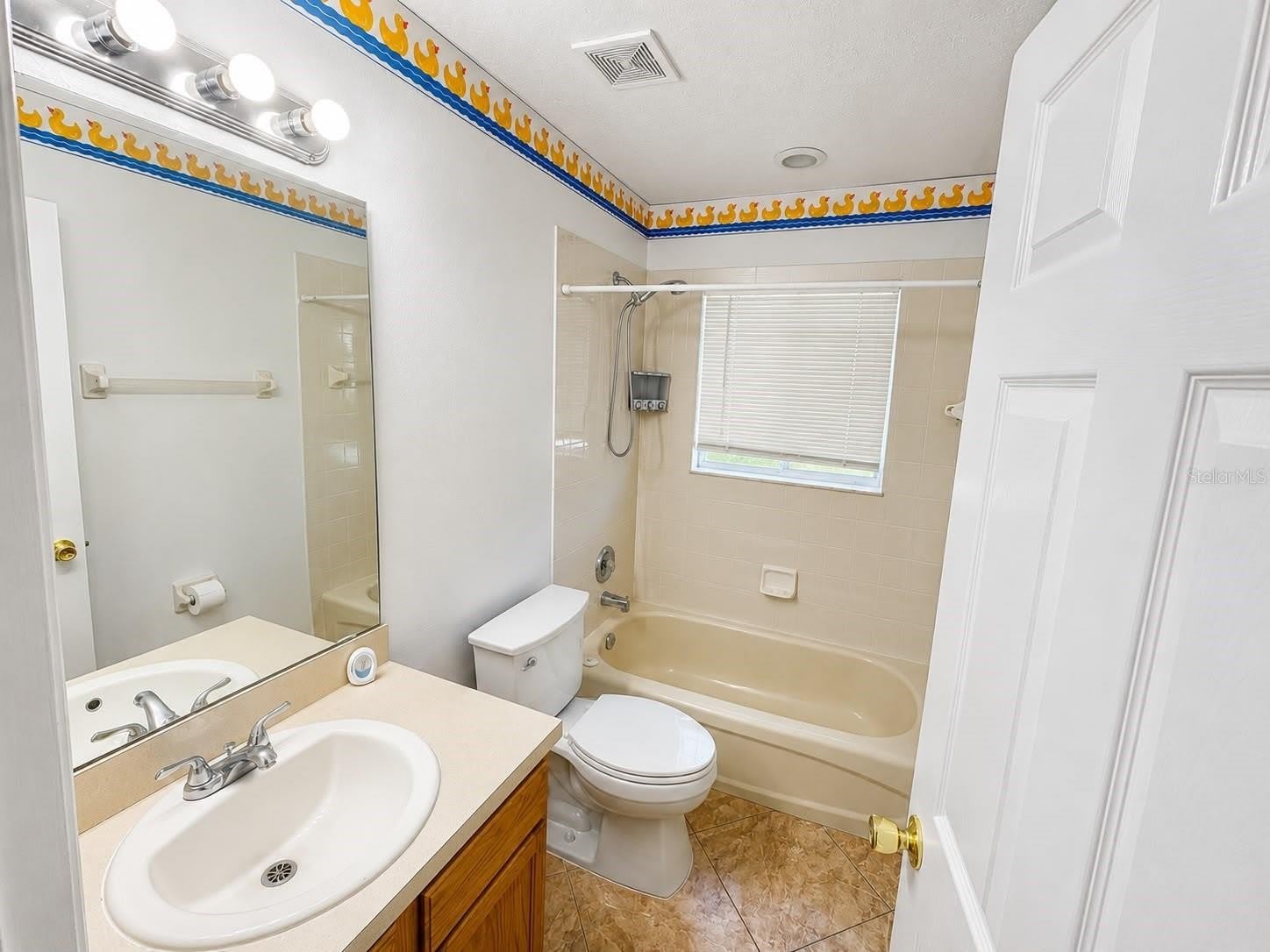 320 PARADISE WOODS Place – photo 3