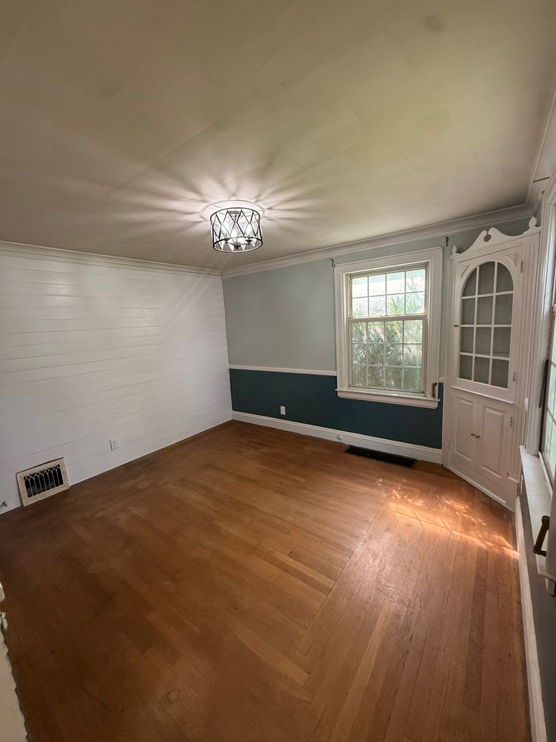Spacious 5 bedroom 3 bathroom home – photo 4