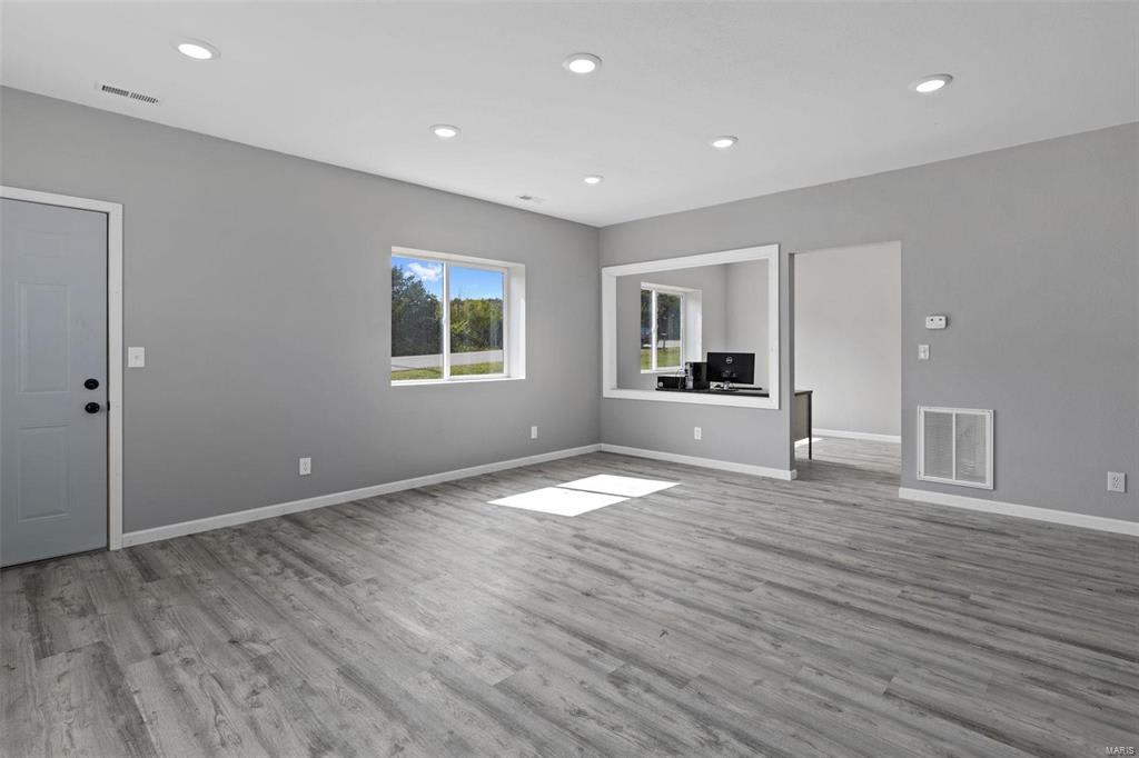 7420 Raider Rd. Office Space – photo 5