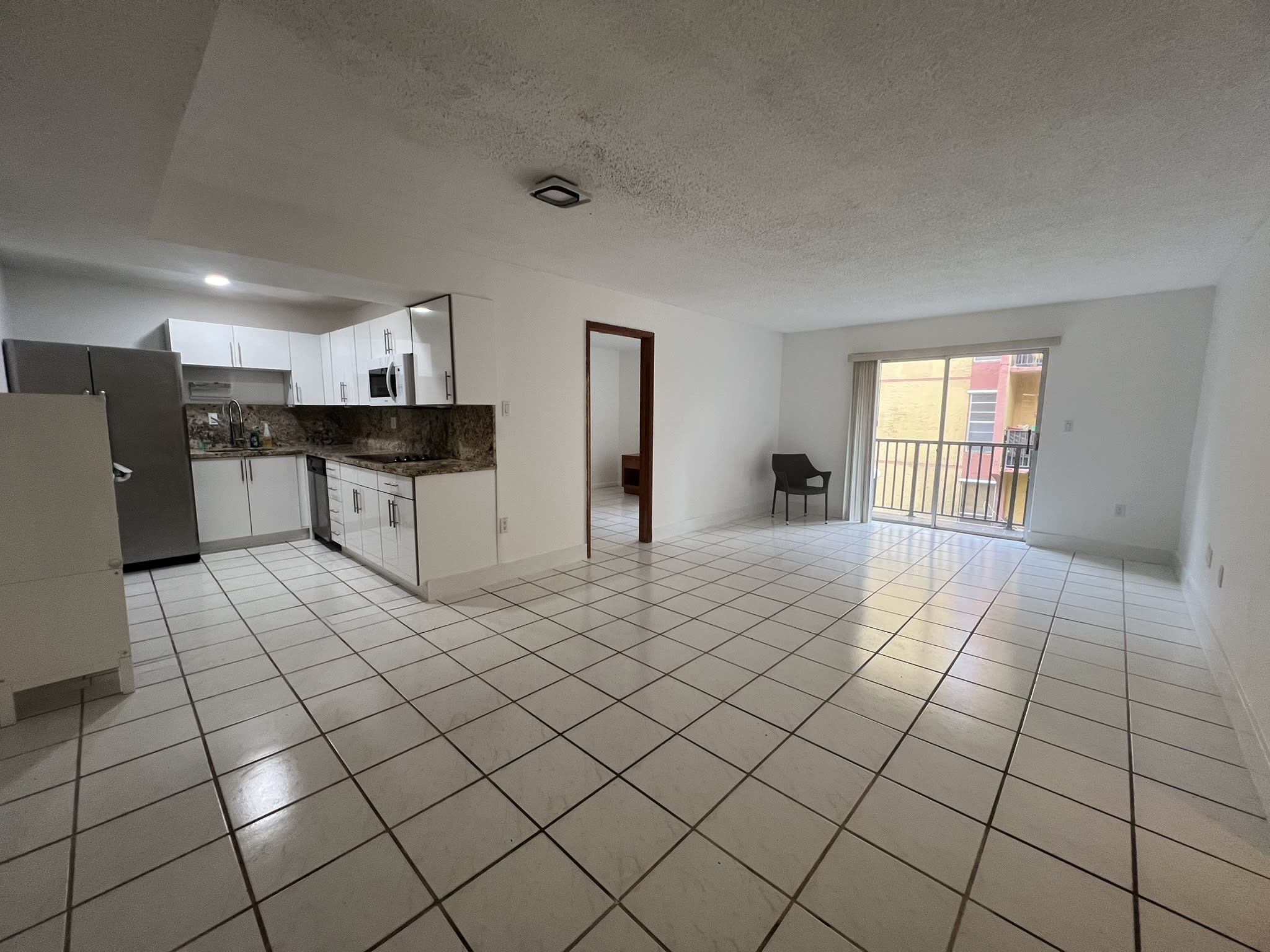 4803 Nw 7th St – photo 4