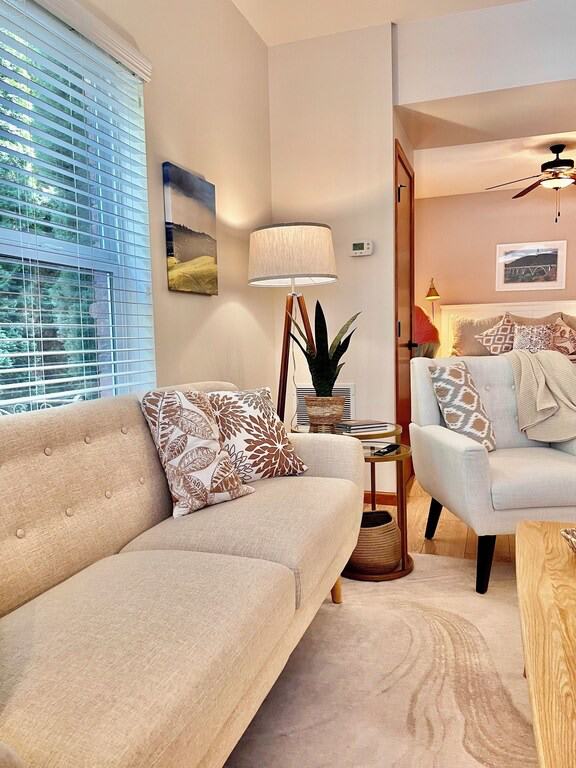 333 1St Ave E – photo 5