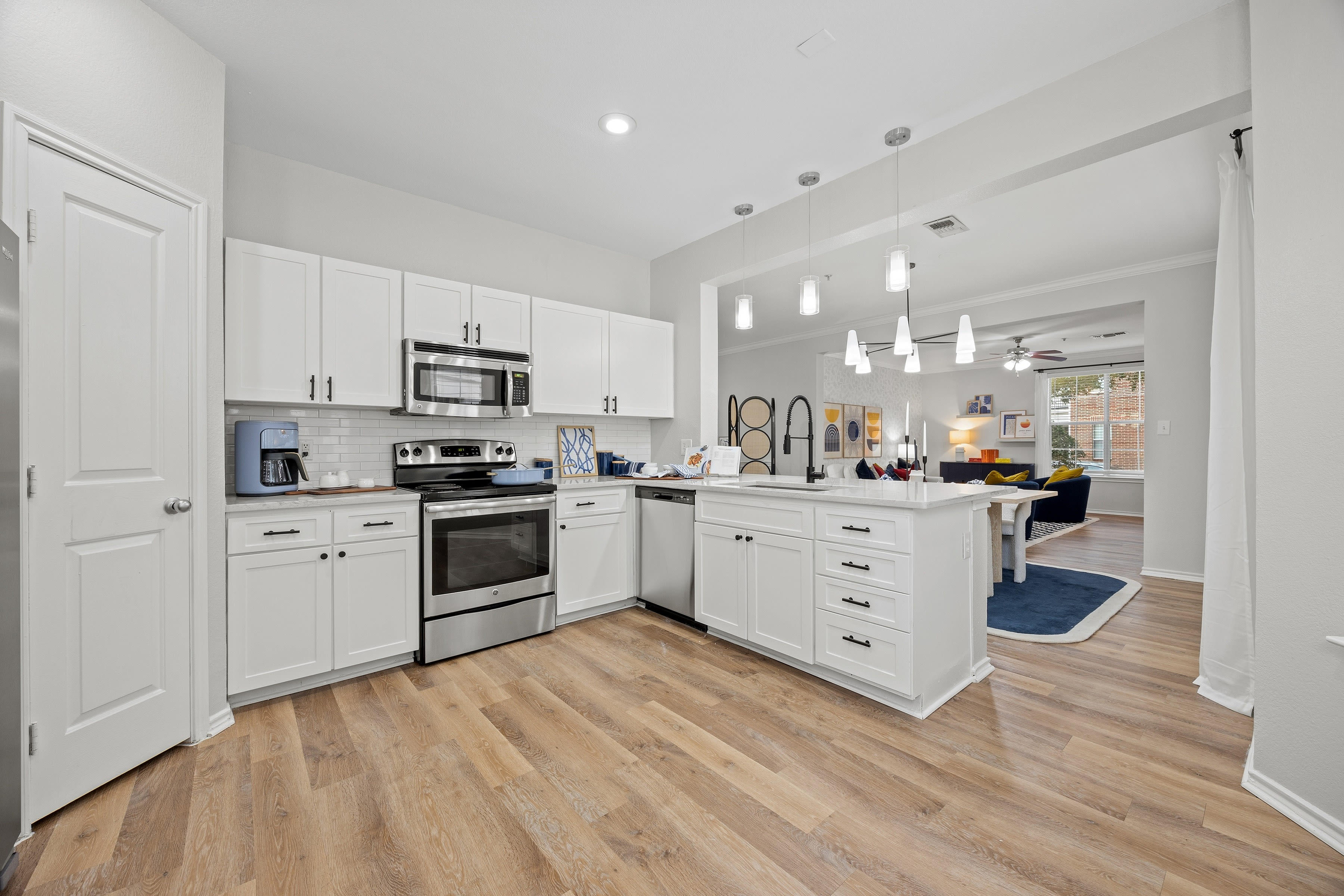 Heritage at Lakeside – photo 3