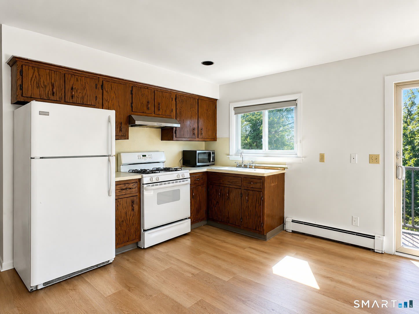 124 Lawn Avenue – photo 2
