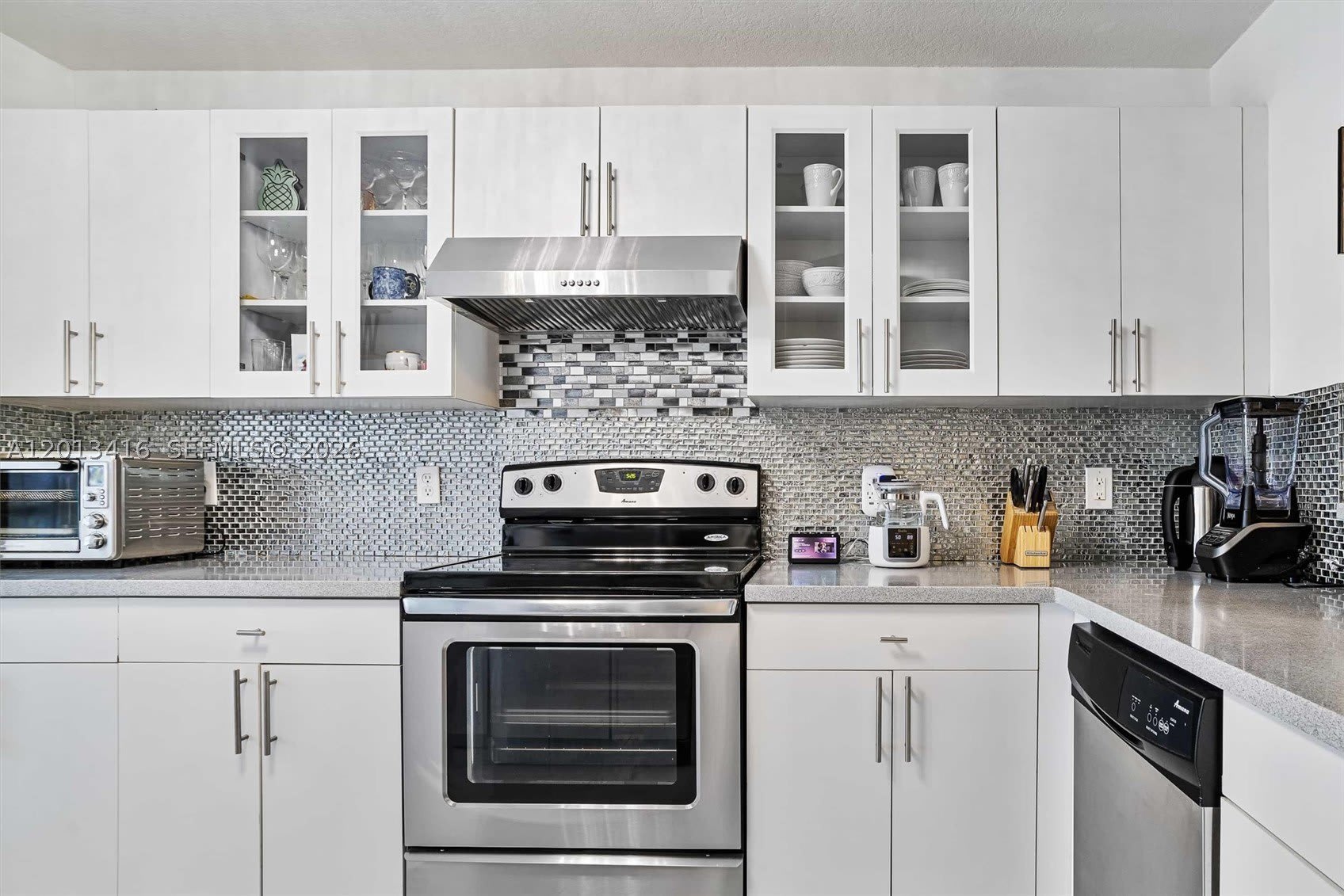 746 NE 90th St – photo 4