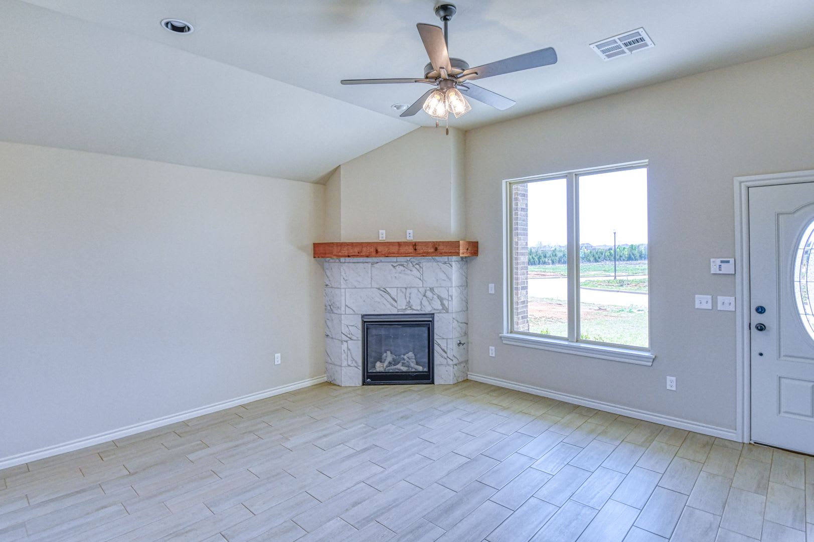 Move In Special: August Rent Free! – photo 5