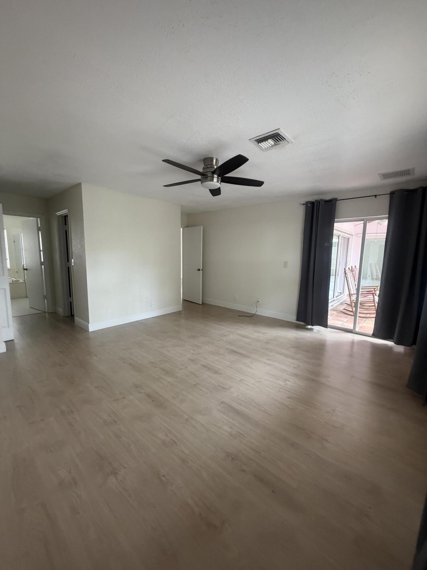 1401 Hideaway Bend – photo 5