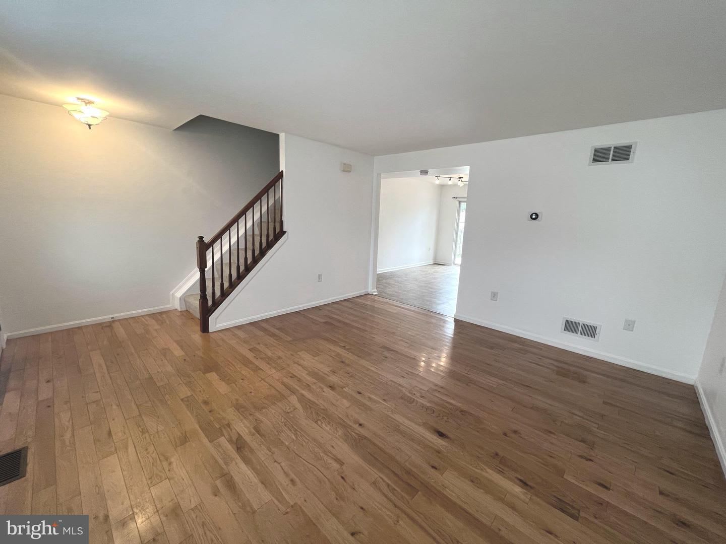 Enjoy Easy Living In This Well Kept 3 Bedroom 1 5 Bath Home – photo 5