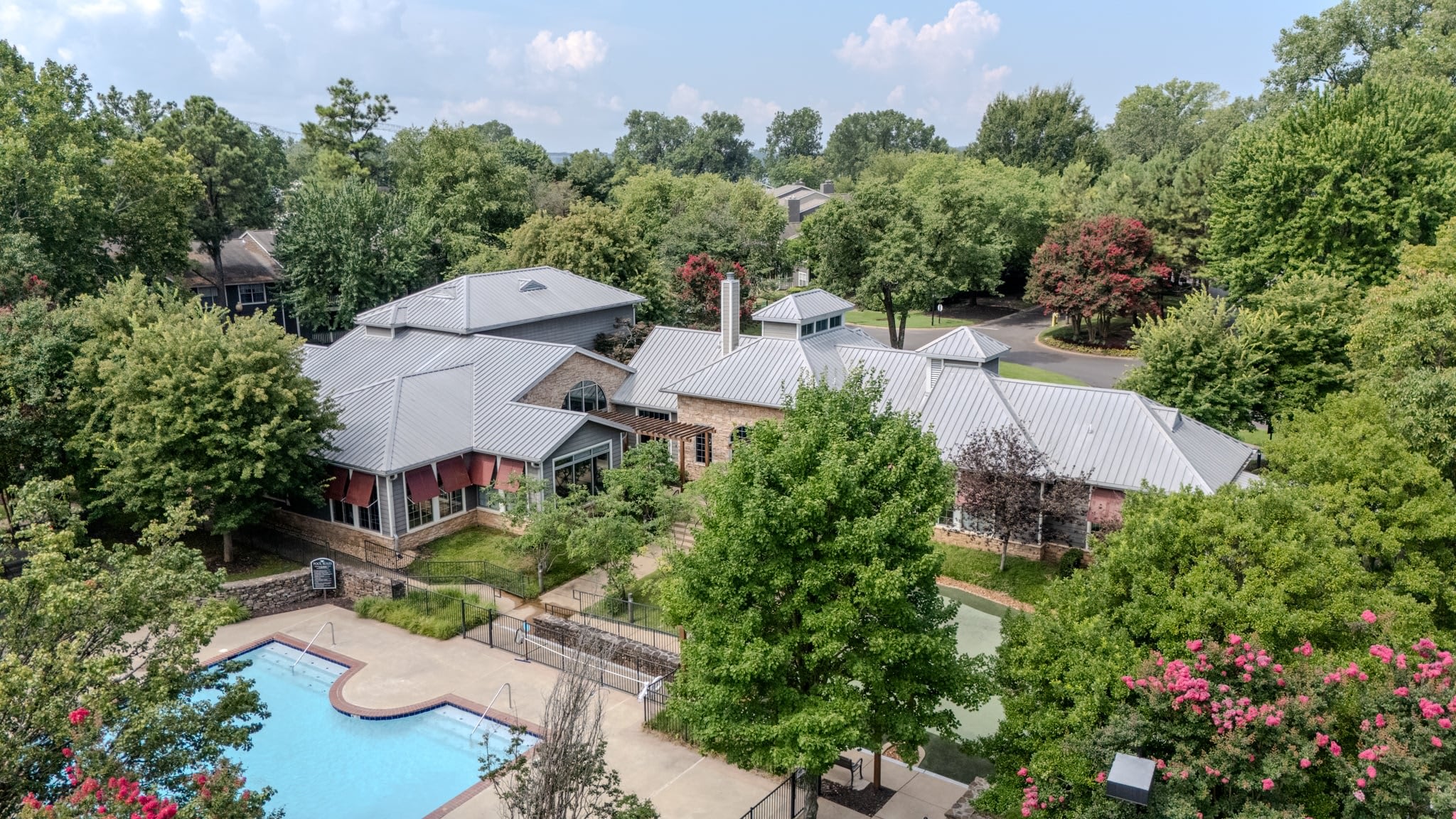 913 Western Park Dr – photo 4