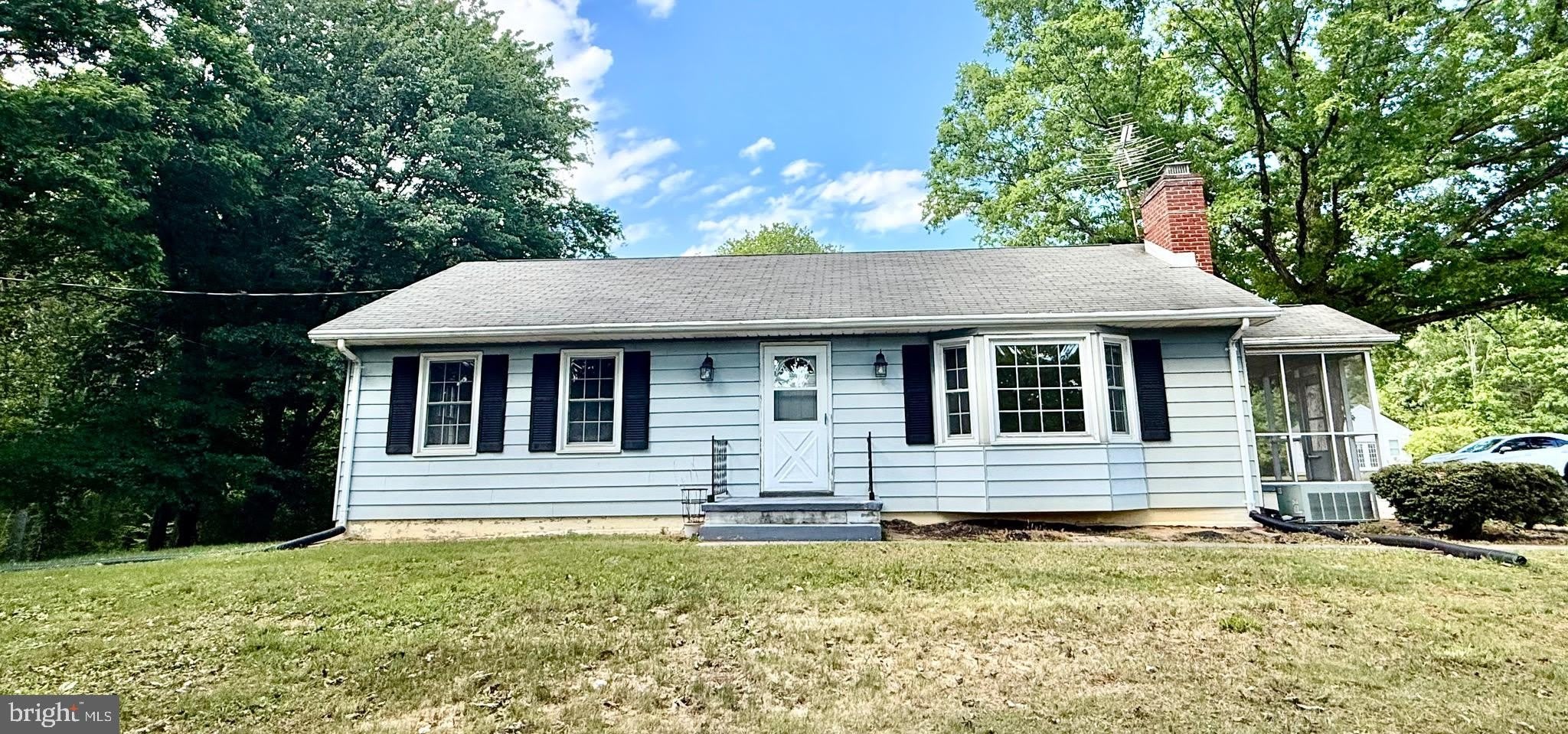 1523 Courthouse Road – photo 1