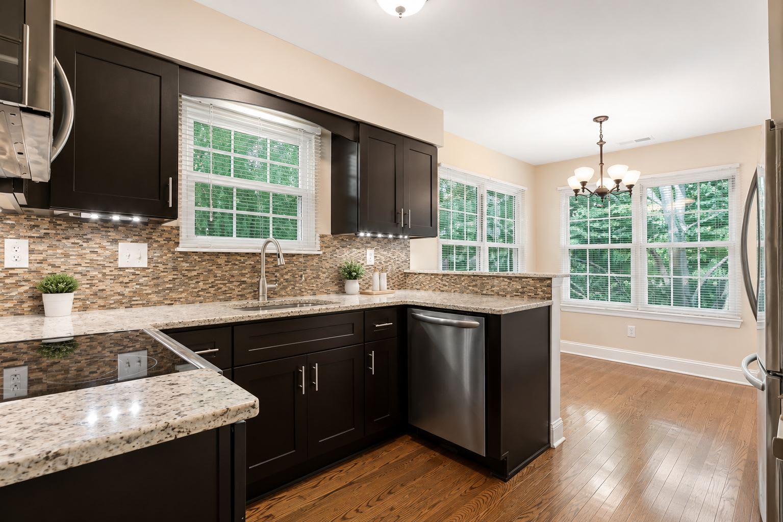 340 Danbury Court – photo 5