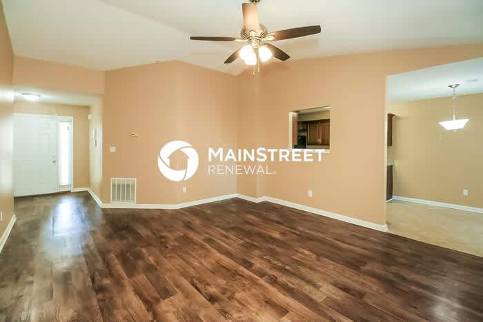 2070 Tudor Drive – photo 4
