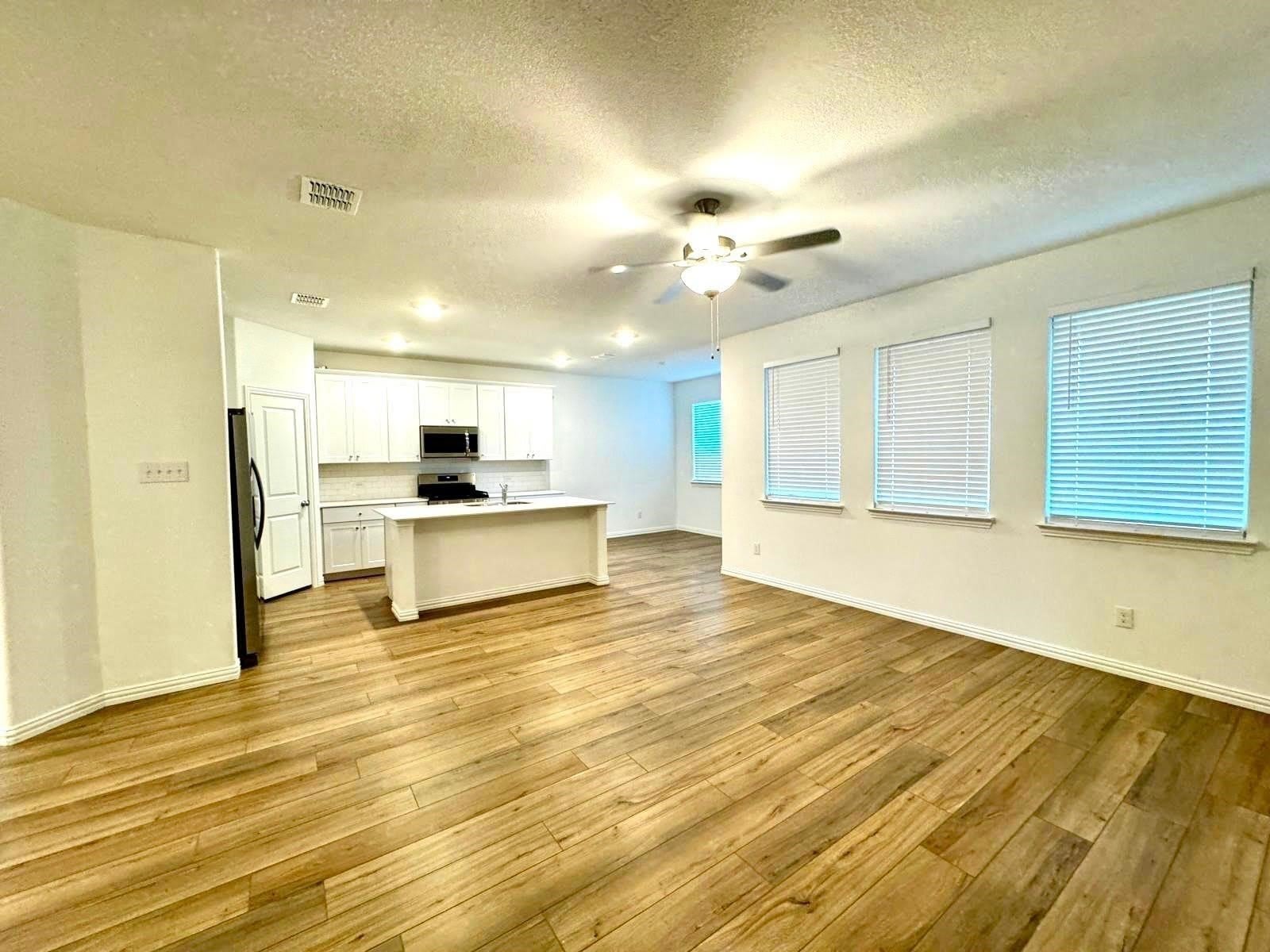1012 Longleaf Lane – photo 3