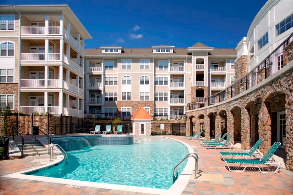 Stone Point Apartments – photo 2
