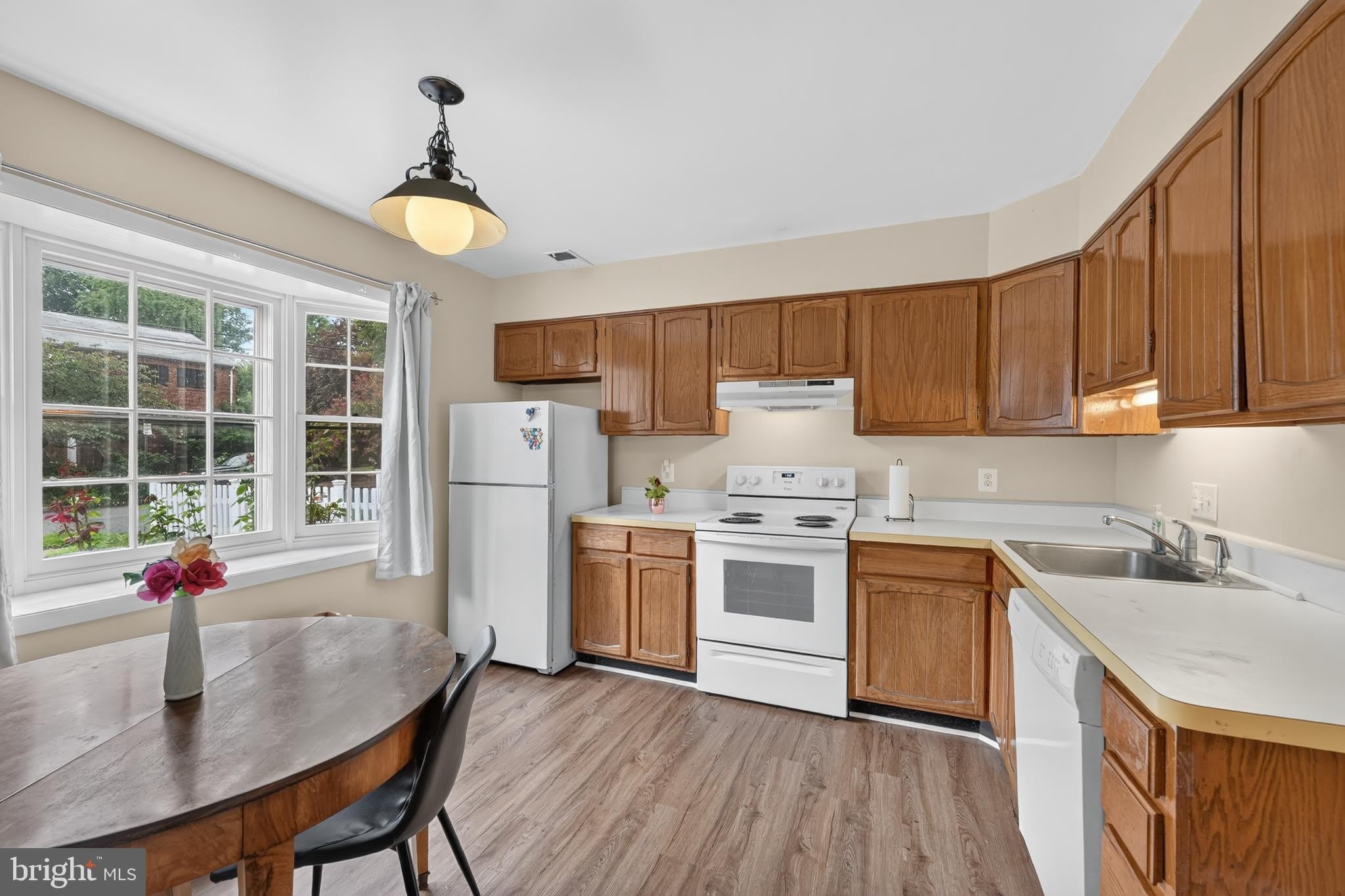 508 E Windsor Avenue – photo 4