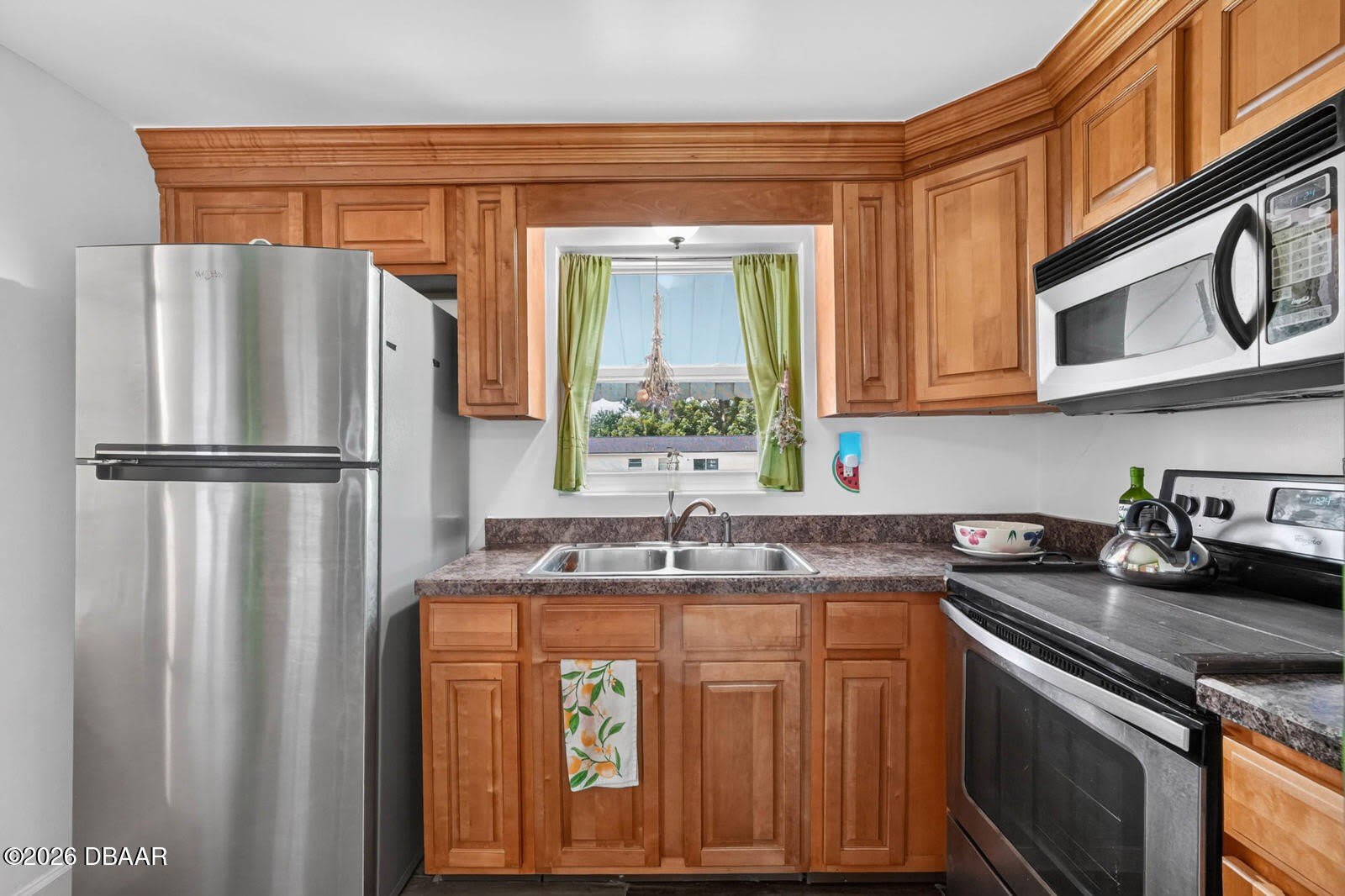 277 Debary Drive – photo 2