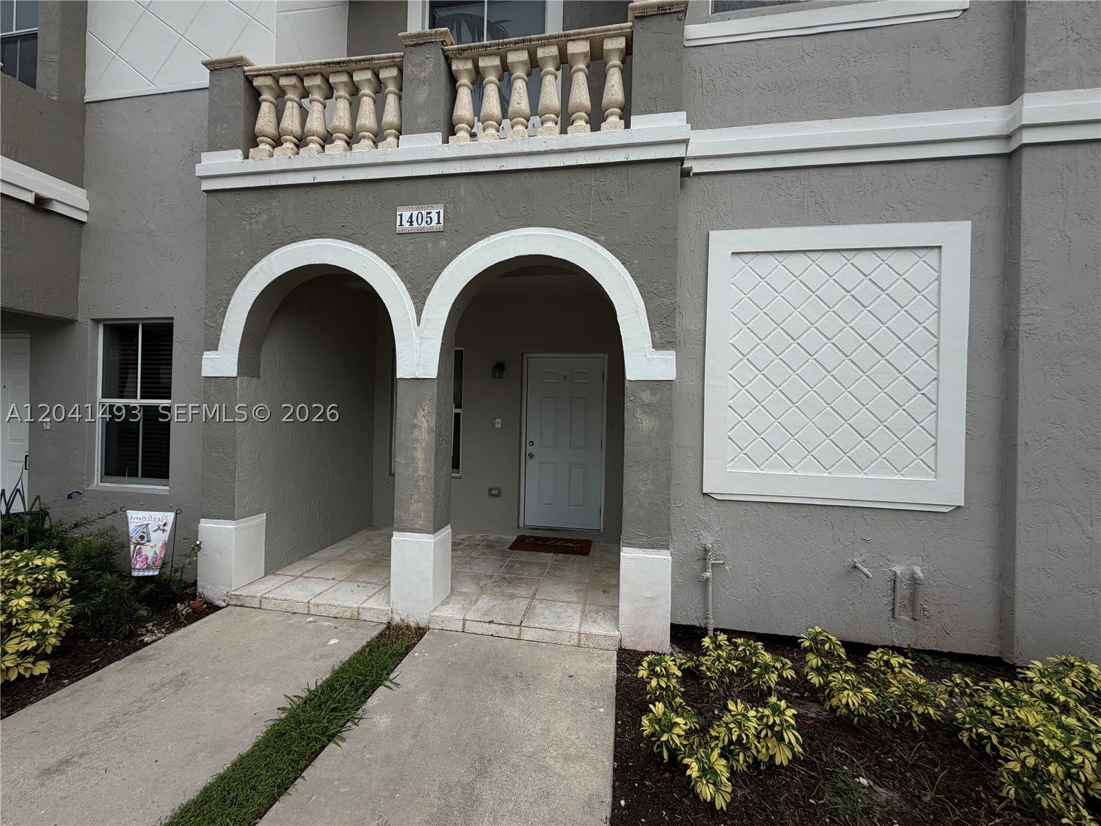 14051 SW 49th Ct – photo 1