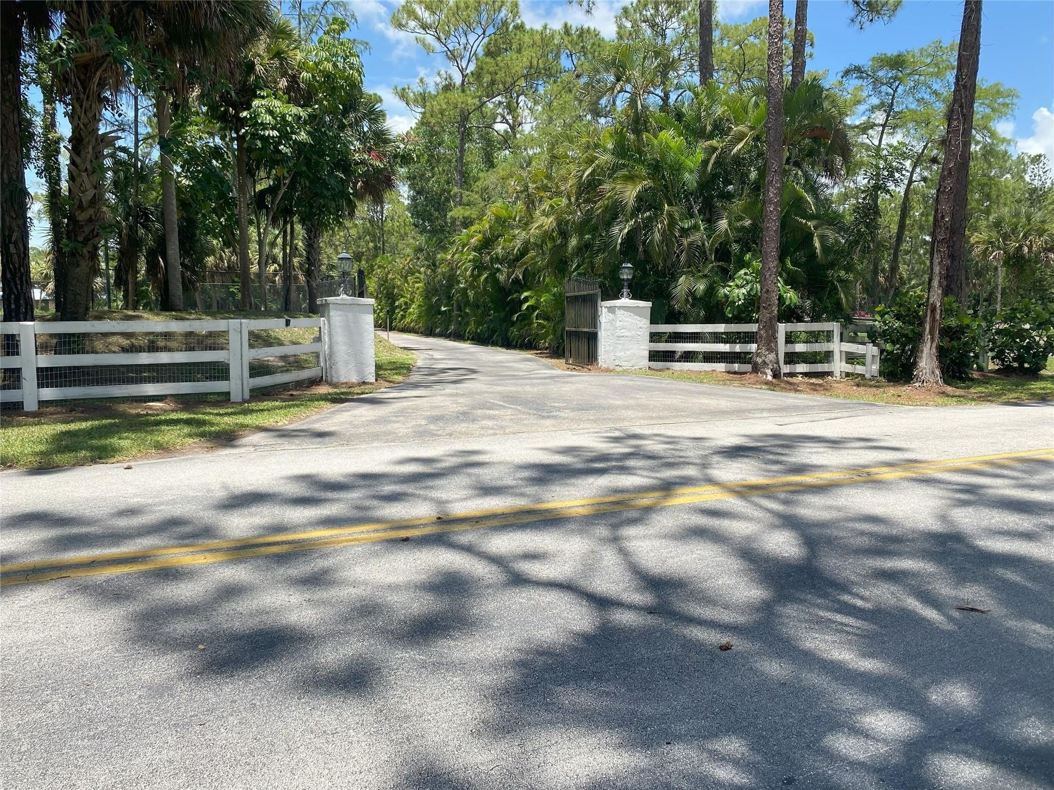 2315 Deer Run Boulevard – photo 3