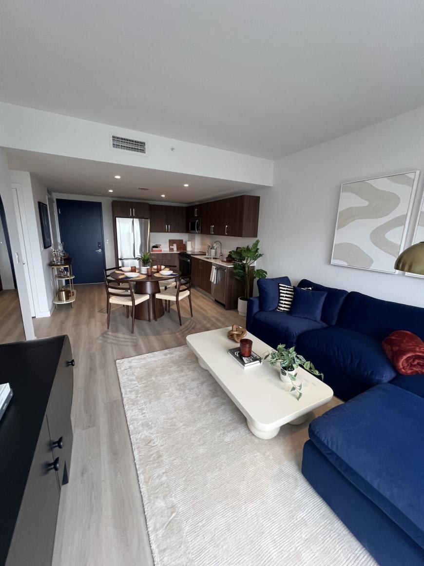 4015 Nw 9th St. – photo 1