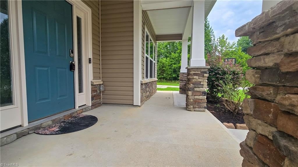 489 Green Arbor Lane – photo 2