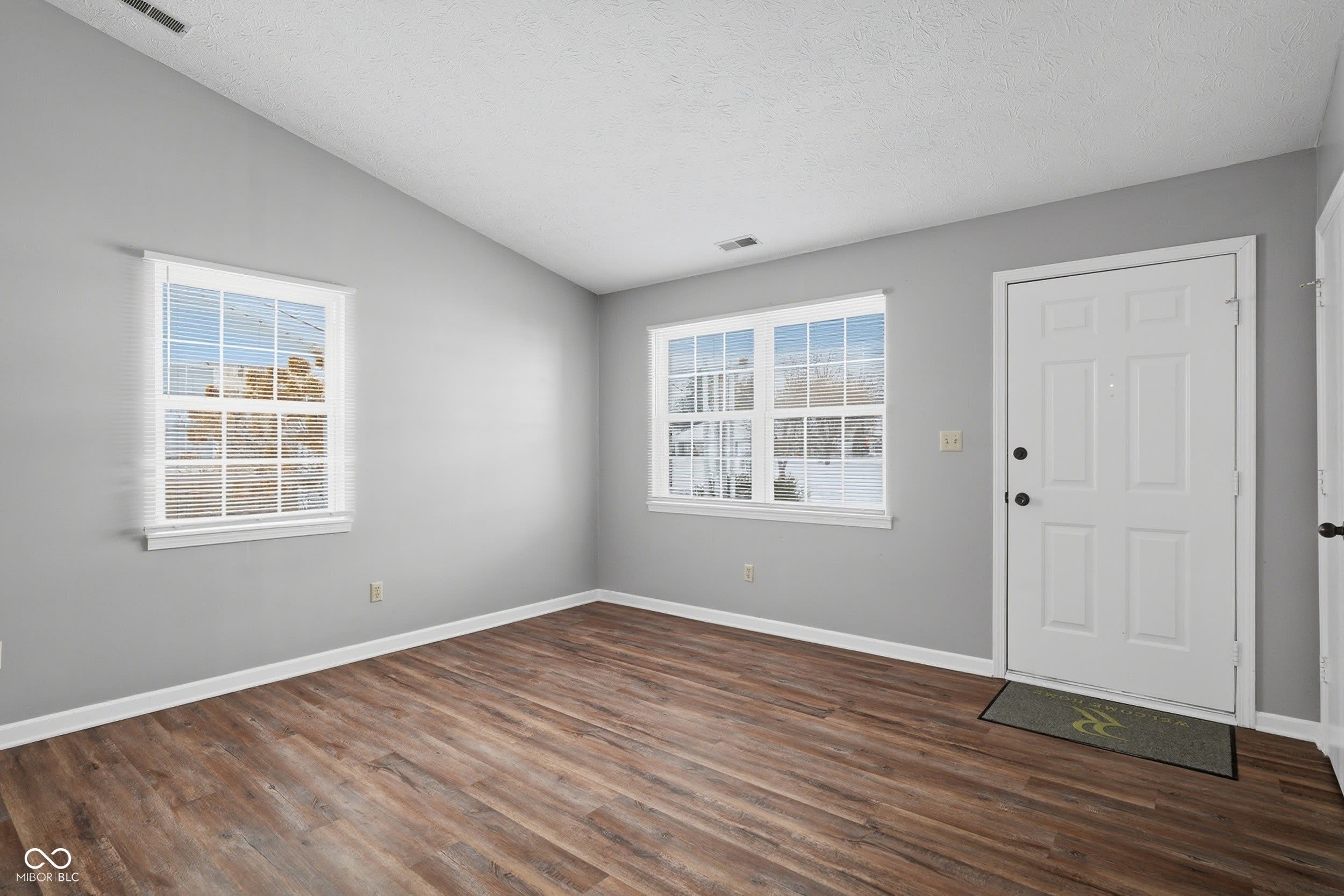 6643 S New Jersey Street – photo 4
