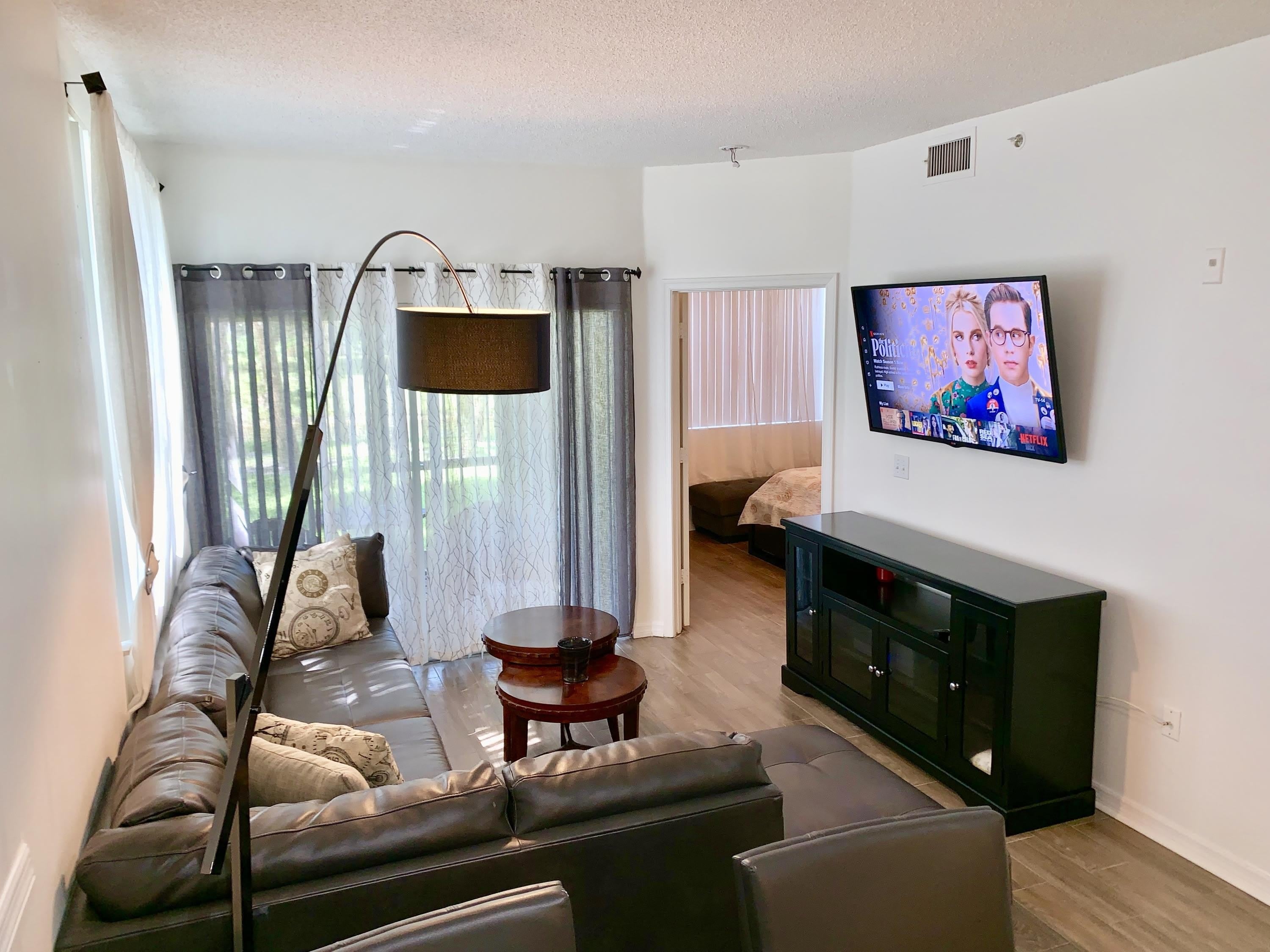 2020 GREENVIEW SHORES Boulevard – photo 2