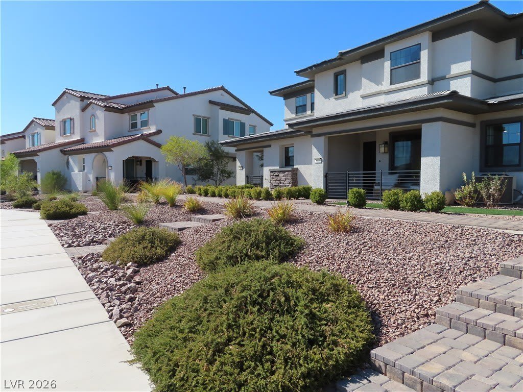 651 Pickled Pepper Place – photo 2