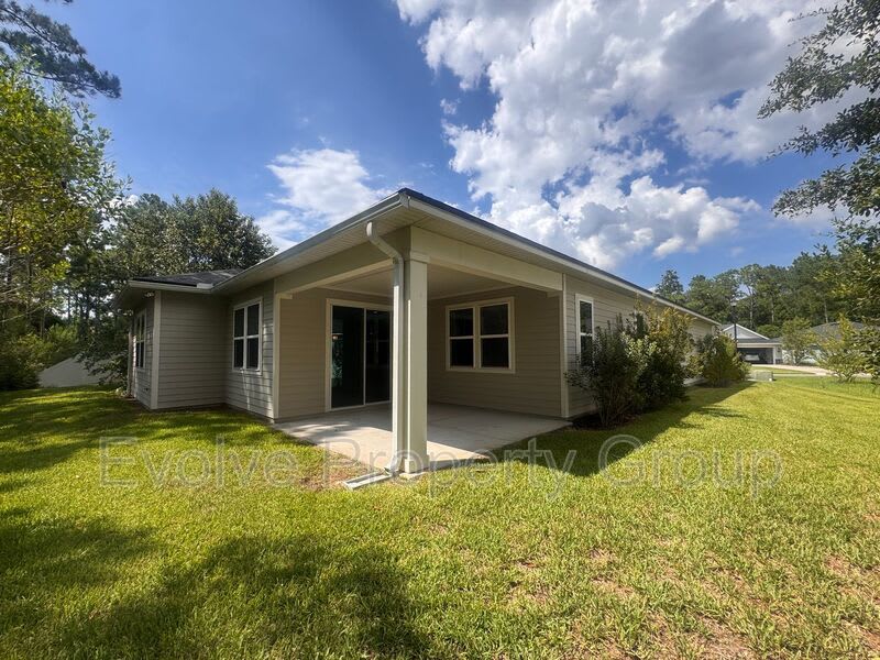 231 Flach Dr – photo 2