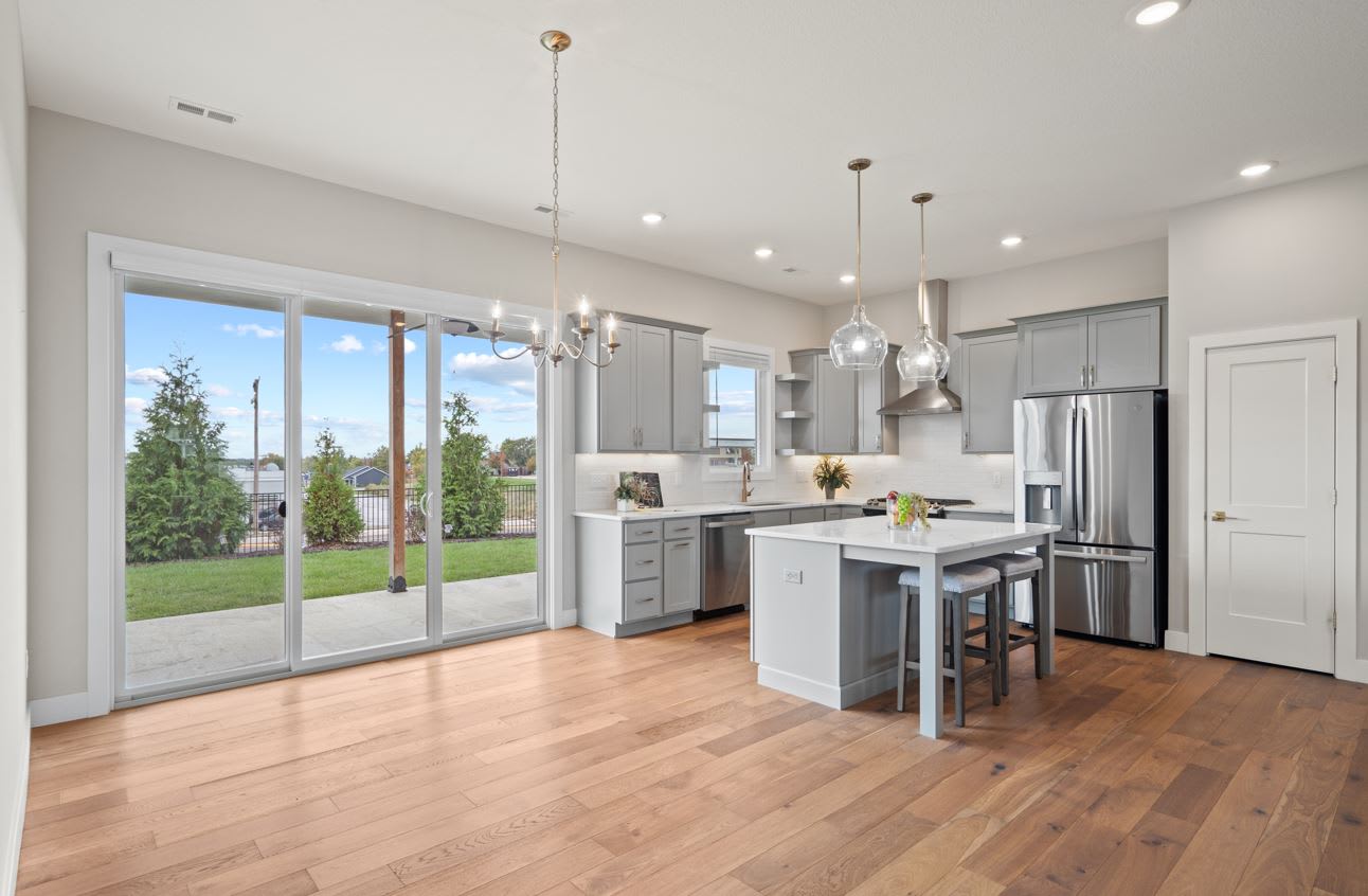 4720 Kenora Dr – photo 3