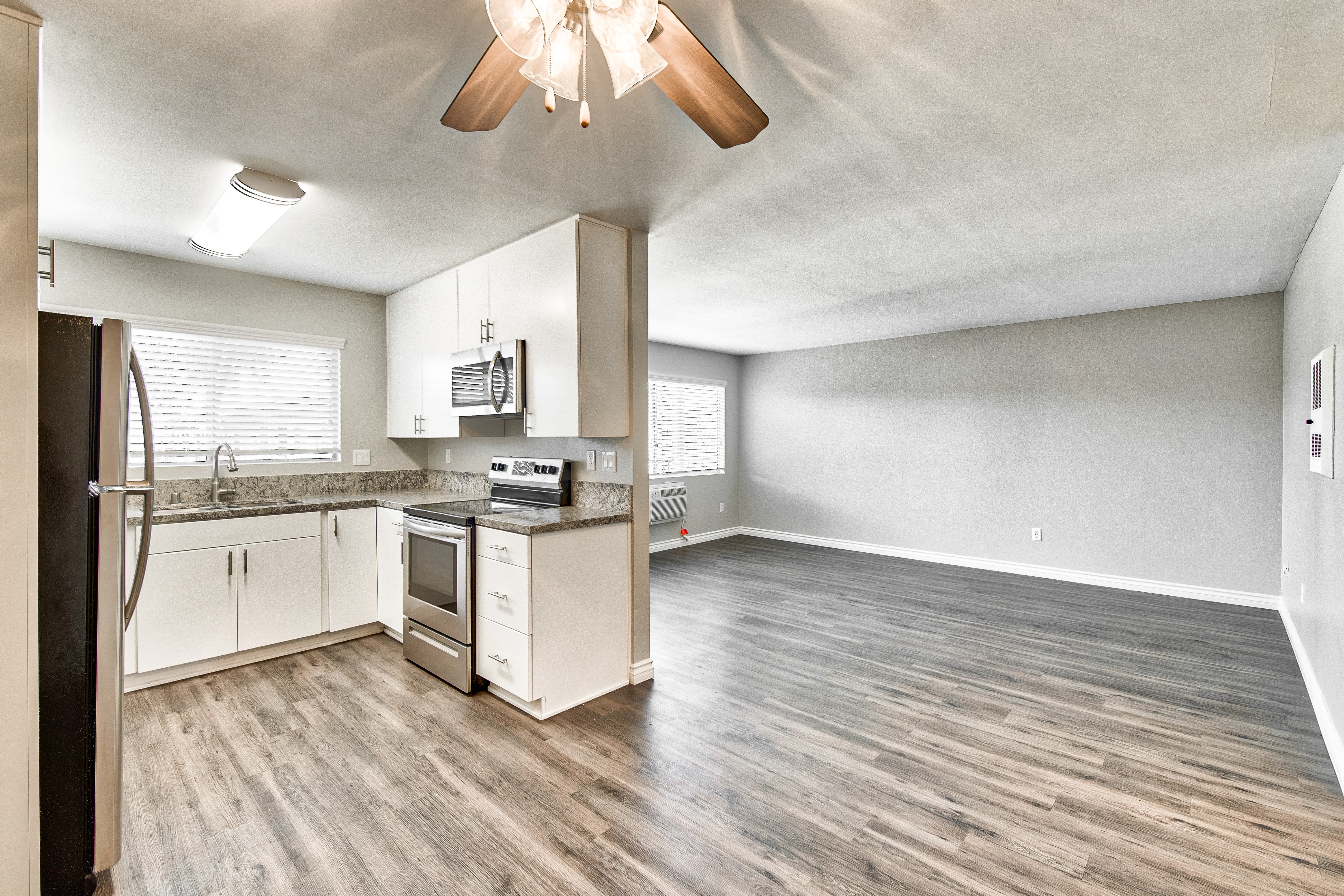 Monterey Apartments – photo 5