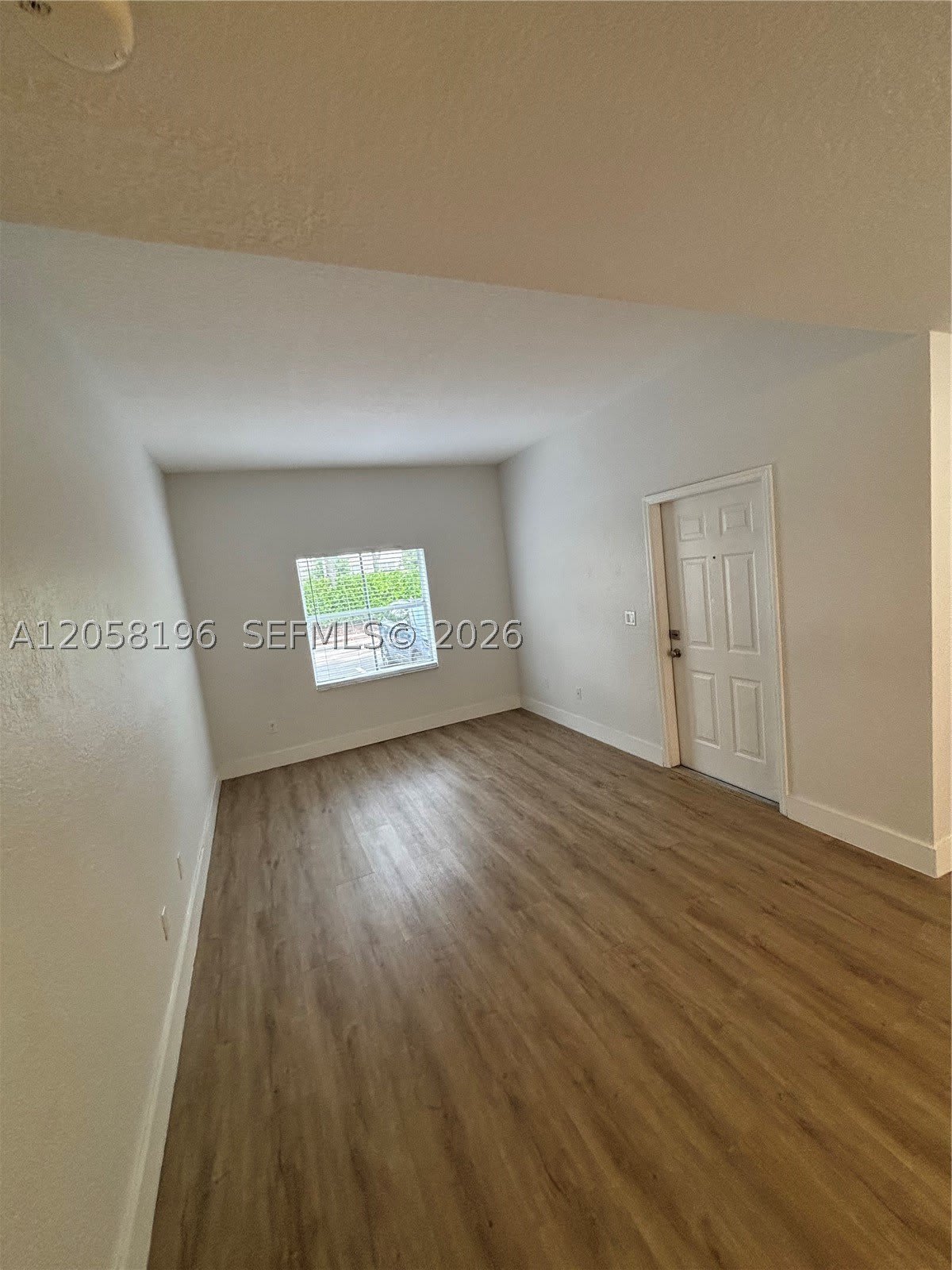 4931 N Harbor Isles Dr – photo 3