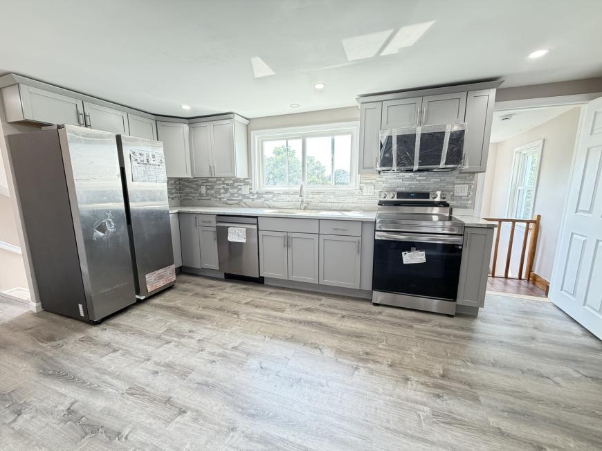 1 James St. – photo 1