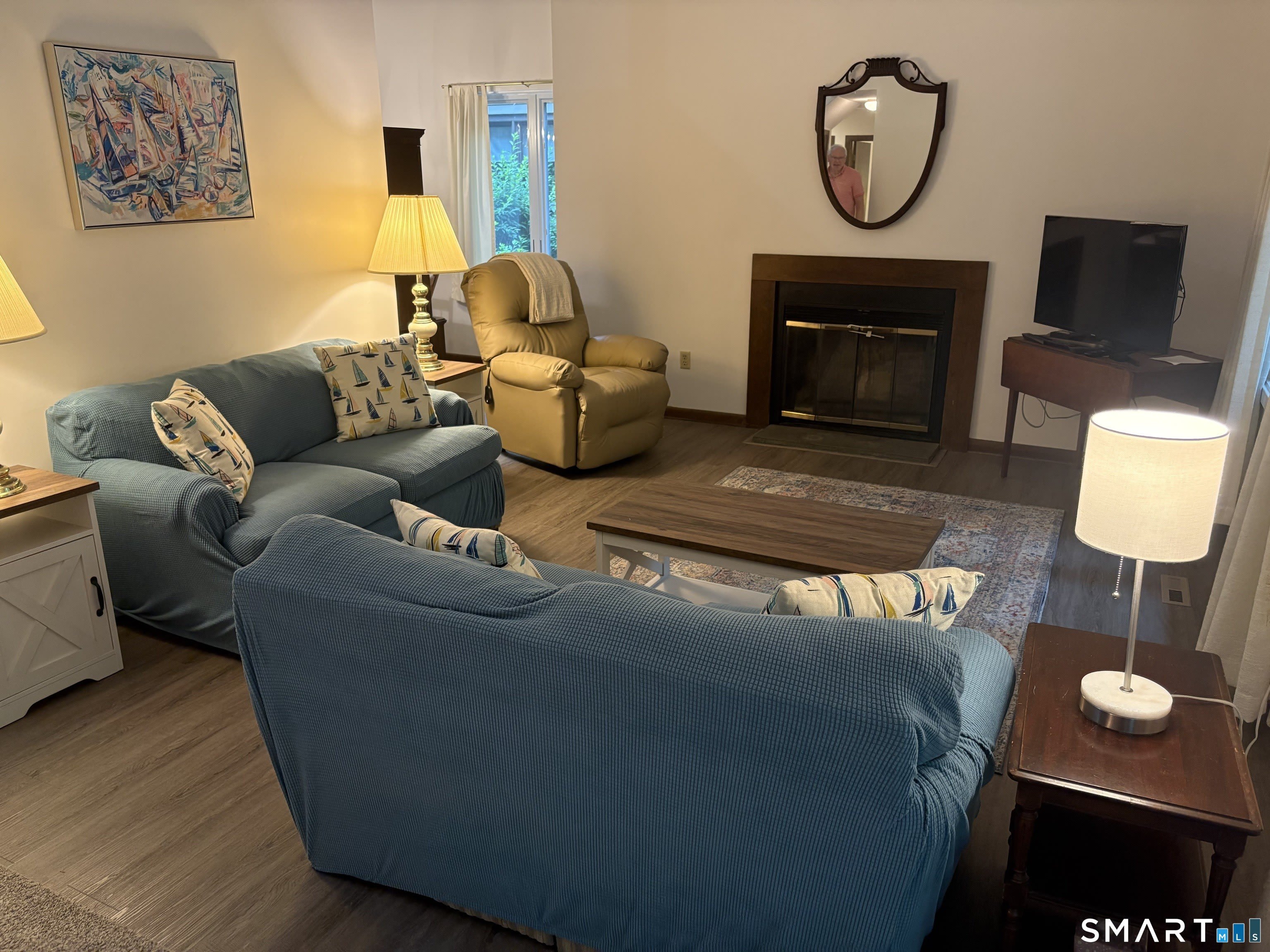 4 Copper Hill Drive – photo 3