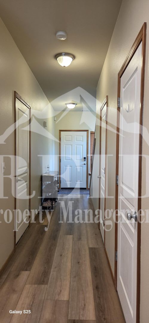 Central Valley Area 2 Story Townhome 3Bed 2 5Bath – photo 5