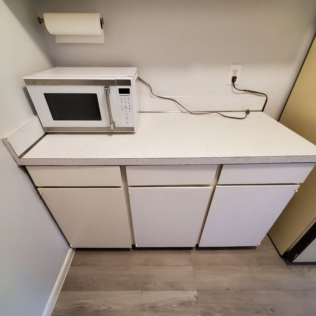 Two Bedroom Apartment Available At Barracks West – photo 4