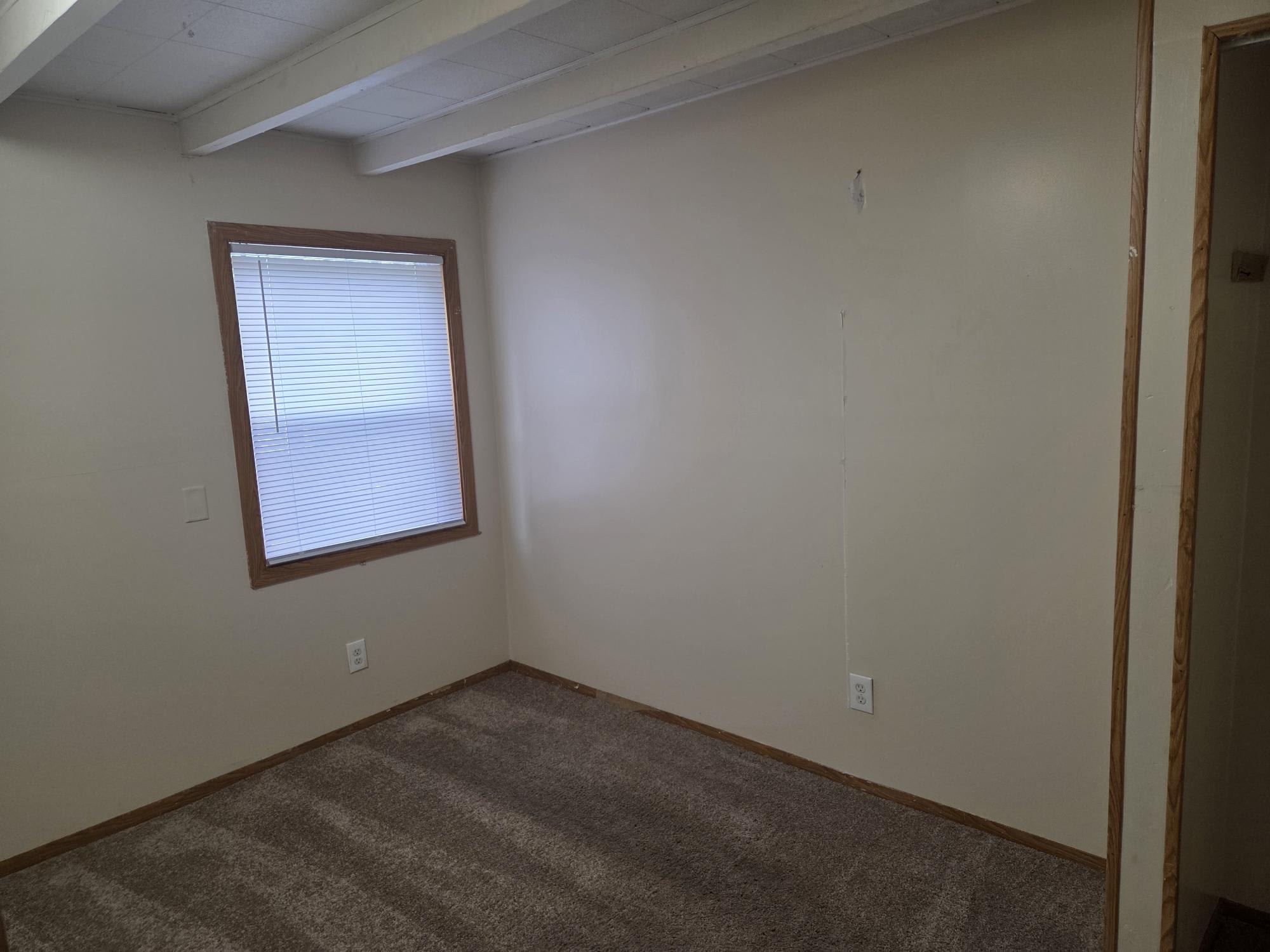 3554 Girard Avenue North – photo 5