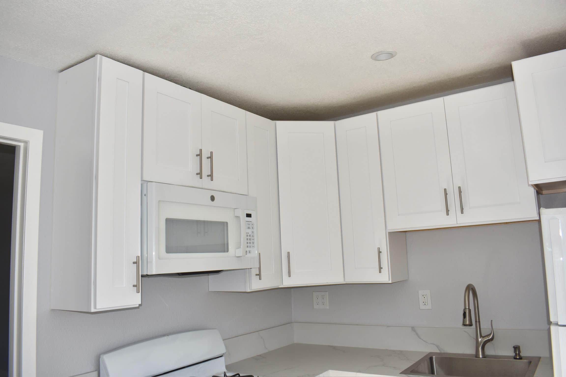 11661 Burke Street – photo 1