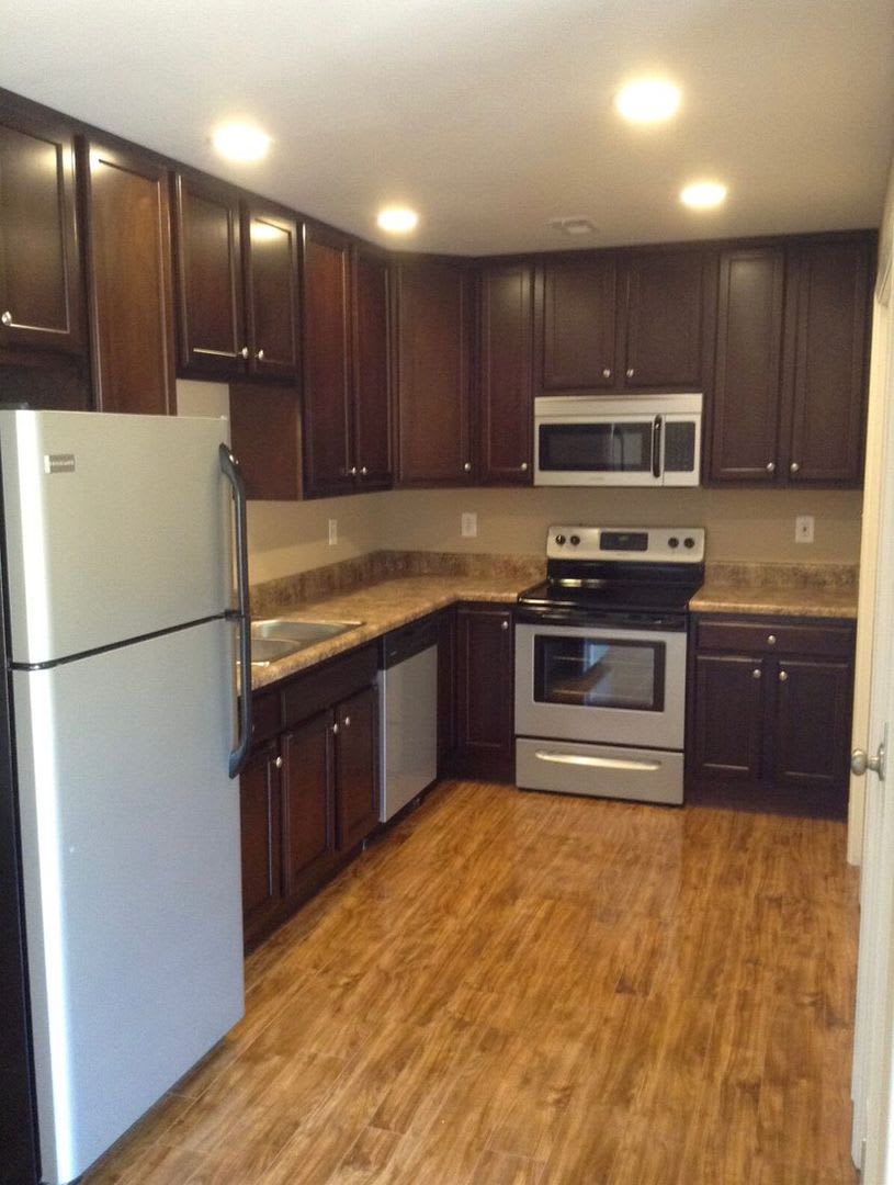 Modern Town Home on Beals Chapel – photo 4