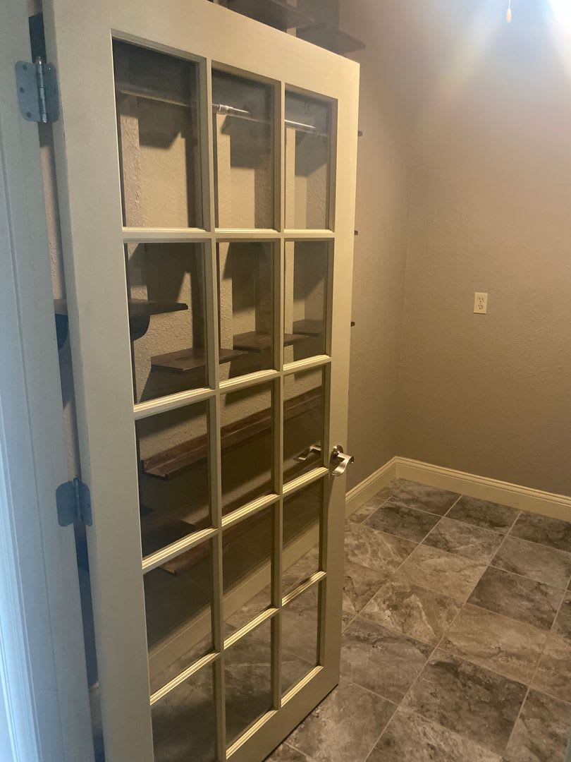 Beautiful 4 suite Home on Thornbrook Ridge! More pictures coming soon! – photo 3